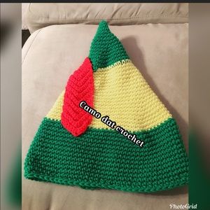 Crochet adult buddy elf hat